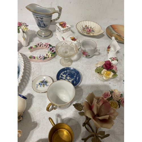 62 - Collection of various porcelain collectables / ornaments