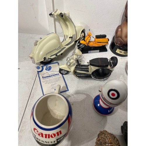 90 - Collection of various vintage porcelain collectables inc vespa models