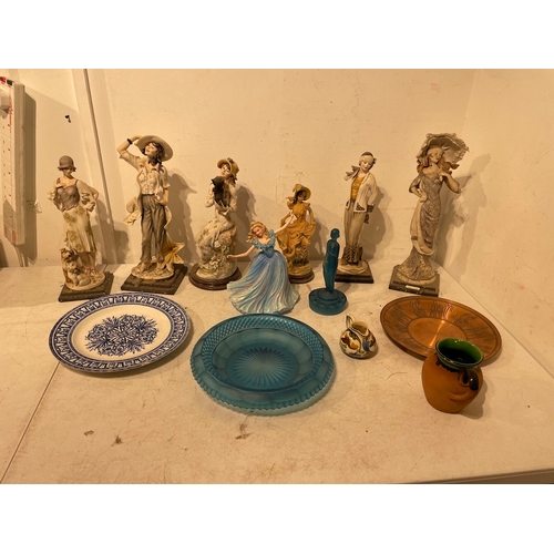 64 - Collection of various figurines + decorative plates