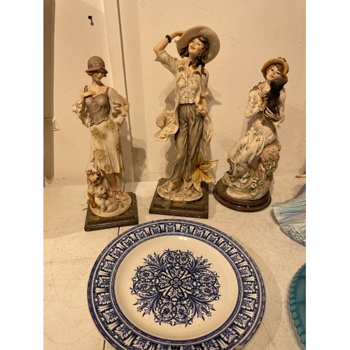 64 - Collection of various figurines + decorative plates