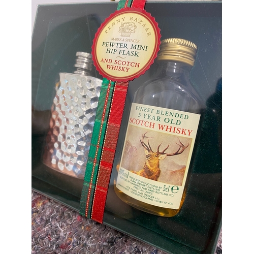 25 - Miniature bottle and contents gift set