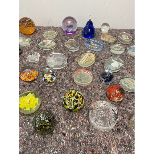 104 - Collection of various glass / resin paperweights all in good order