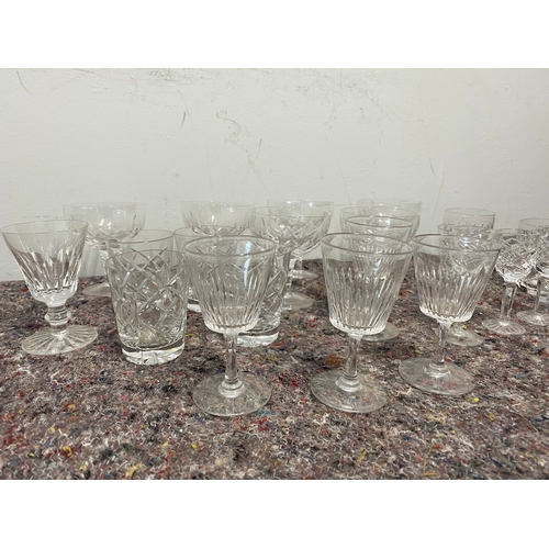 108 - Vintage Collection of Lead Crystal & Cut Glass Glasses - in all good order