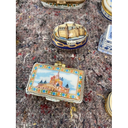 95 - Large collection of Del Prado Collectable trinket / pill boxes