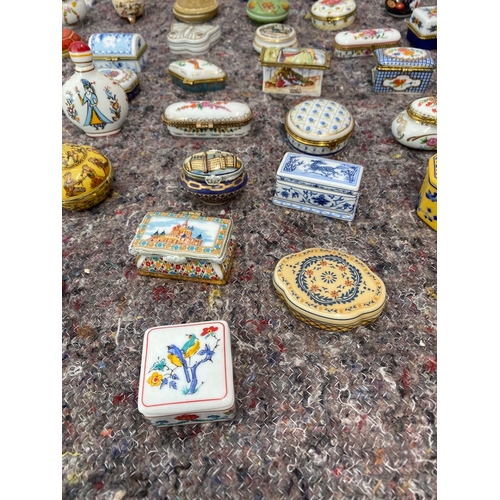 95 - Large collection of Del Prado Collectable trinket / pill boxes