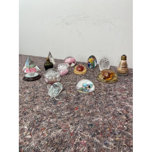 96 - Collection of glass / resin collectable paperweights