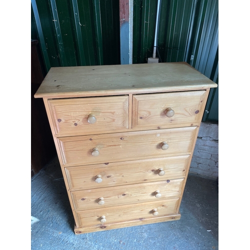 437 - Modern Solid Pine 2 over 4 chest of drawers 
91cm x 41cm x 128cm