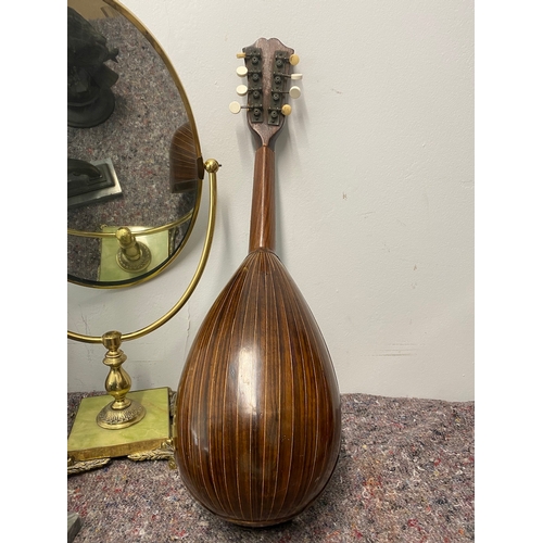 117 - Collection of vintage items / collectables including Mandolin