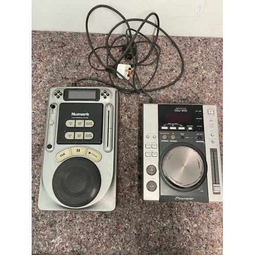 130 - Two CD player Mixers Numark Pioneer CDJ200 - Untested