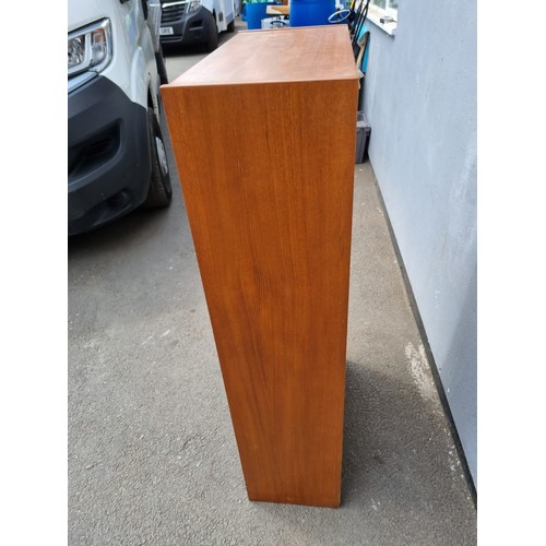 231 - Mid century teak Parker Furniture freestanding bookshelf - 28cm x 61cm x 121cm