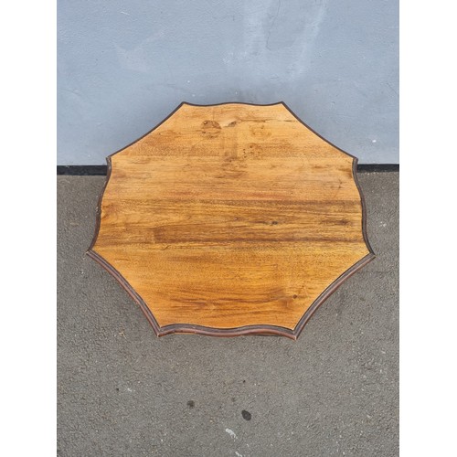 233 - Antique Octagonal Mahogany Occasional Table 78cm x 78cm x 71cm