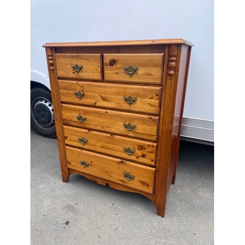 238 - Vintage Solid Pine 2 over 4 chest of drawers in very good order - 46cm x 113cm x 93cm