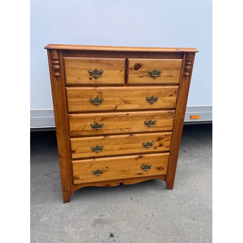 238 - Vintage Solid Pine 2 over 4 chest of drawers in very good order - 46cm x 113cm x 93cm