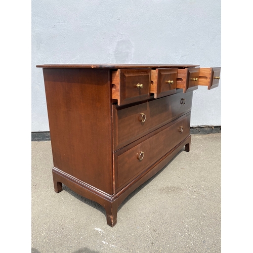 244 - Vintage Mahogany Stag Minstrel 4 over 2 bank of drawers - in very good order - 46cm x 106cm x 71cm