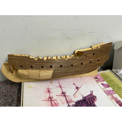 267 - Part built wooden model of the Black Pearl Ship, looks to be complete but we can not guarantee all p... 