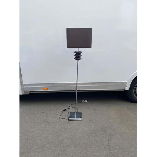 285 - Modern standing lamp 158cm