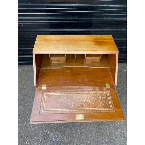 304 - 20th Century Bureau with Key in very good order 74cm x 47cm x 92cm