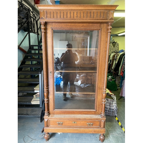 311 - Stunning oversized 7ft 19th century Solid Oak Single Door Display Cabinet with shelves and single pu... 