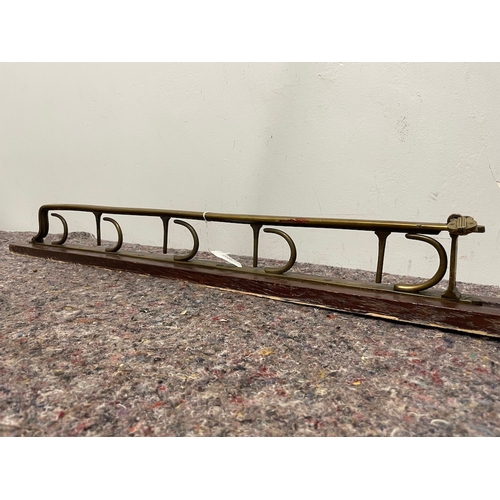 70 - Antique Rifle / Musket Wall Holder, Brass with slide lock