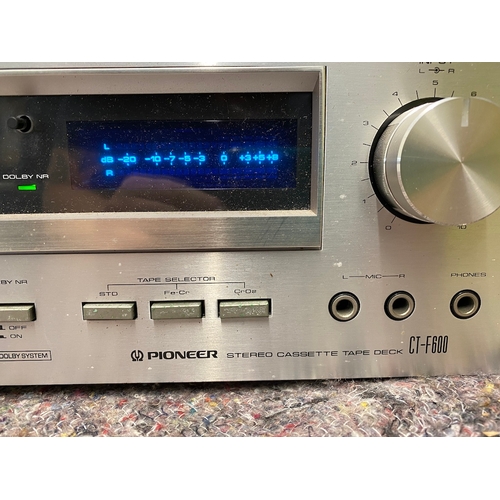 130 - Vintage Pioneer HiFi Separates - Cassette CTF600 powers up , Amplifier SA 408 powers up, Tuner TX 40... 