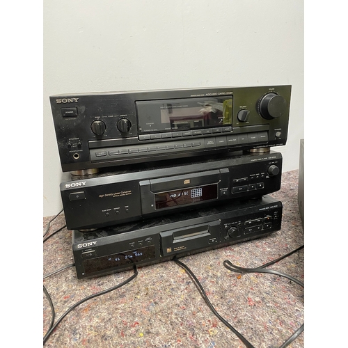 131 - Vintage Hifi Separates inc Sony CD player CDP XE330, Receiver STR D390, Mini Disc MDS JE330 (all pow... 