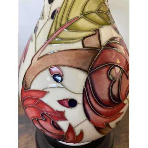 149 - Moorcroft Table Lamp Pirouette Breeze Emma Bossuns - working