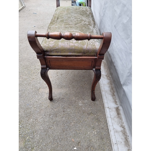 178 - Victorian Ottoman / Piano Stool