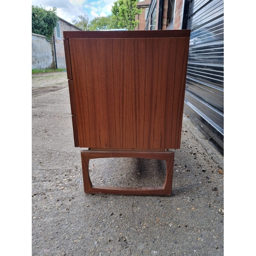 192 - G PLAN QUADRILLE 1960S DOUBLE TEAK CHEST OF DRAWERS 132cms wide 71.5cms high and 46cms - in very goo... 