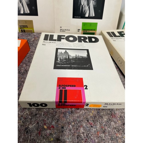 67 - Collection of Photographic / Darkroom Materials including Ilford paper / processing chemicals - majo... 