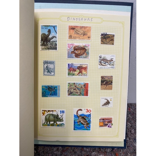 80 - Folder containing over 100 pages of  British & World Stamps of Castles / Cats / Christmas / Comm's /... 