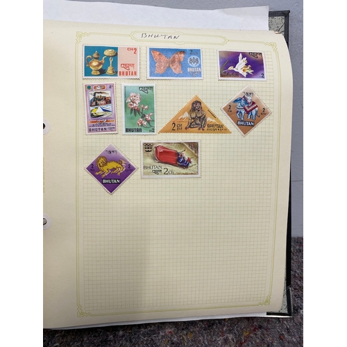 85 - Folders Containing Antique to Modern World Country / Region Stamps Alphabetical order  BA-BZ - Baham... 