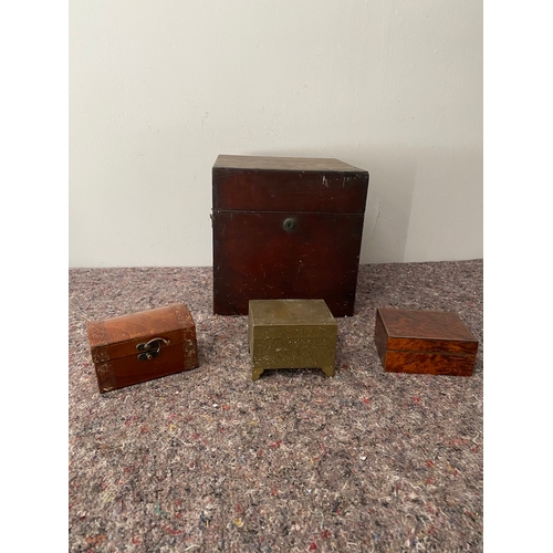 401 - Collection of Antique / Vintage Boxes - A/F