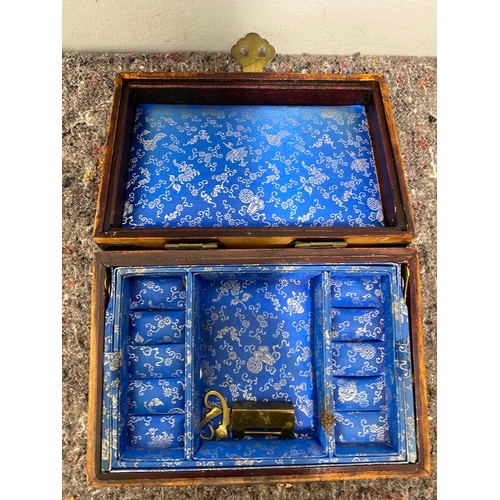 401 - Collection of Antique / Vintage Boxes - A/F