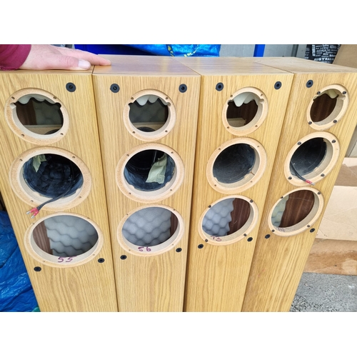 412 - 4 Like new Oak Tall Speaker Housing cabinets 20cm x 33 x 103cm