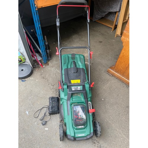 430 - Parkside battery powered Lawnmower with charger - untested