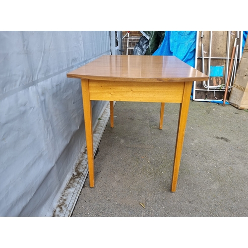 305 - Vintage Melamine Kitchen Table with centre draw - 106cm x 67cm x 75cm