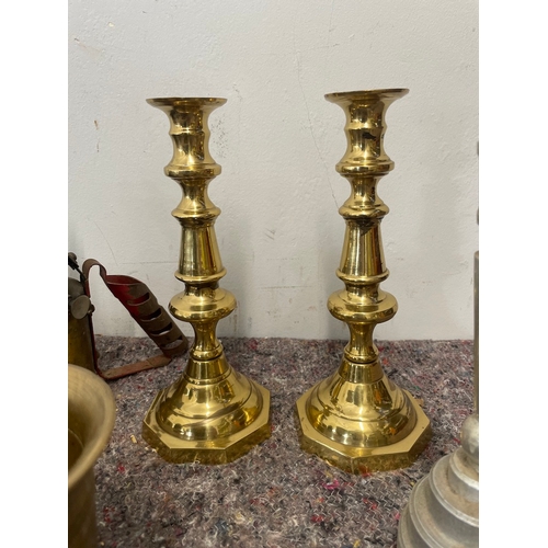 23 - Collection of vintage brass items inc alluvium engineered candlesticks, Veritas Picnic Stive