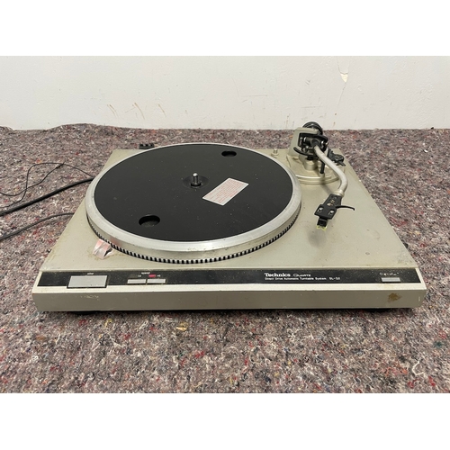 46 - Technics SL Q2 Turntable - Working