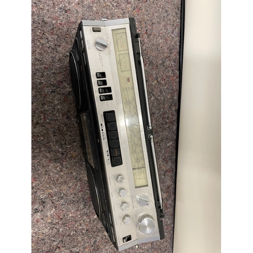 114 - Hitachi Stereo Cassette Recorder TRK 8080E - working 1 speaker faulty