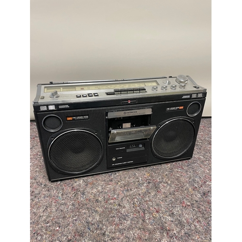 114 - Hitachi Stereo Cassette Recorder TRK 8080E - working 1 speaker faulty