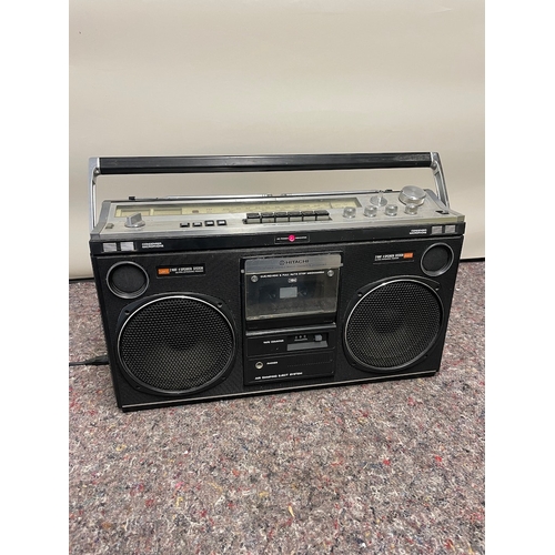 114 - Hitachi Stereo Cassette Recorder TRK 8080E - working 1 speaker faulty