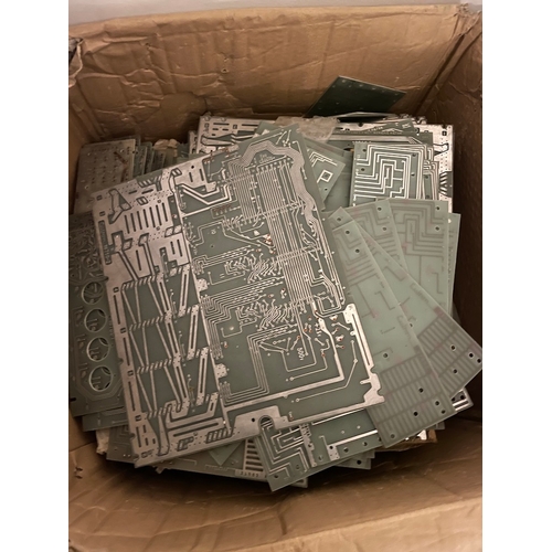 Collection of vintage Culton Circuit boards approx 100+ (Heavy box)