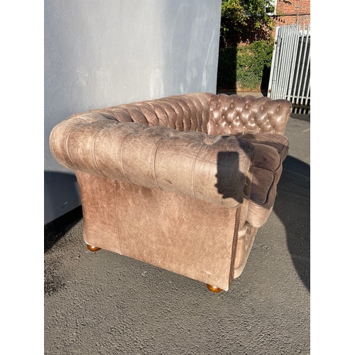 199 - Modern Fleming and Howland Distress Brown Two Seater Chesterfield Sofa - 100cm x 210cm x 80cm in sol... 