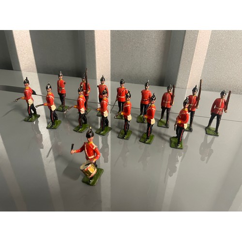 21a - Vintage Britains Lead Toy Soldiers x 16 played with A/F defects on majority