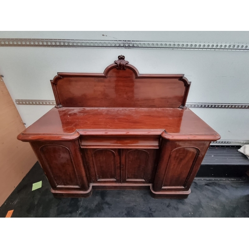 475 - 19th century mahogany credenza / sideboard - 164cm x 61cm x 150cm