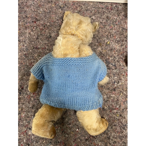 239 - Two vintage teddies