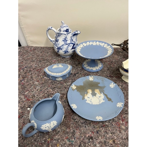 32 - Collection of sundry items include blue cameo Wedgwood, pewter tankards etc