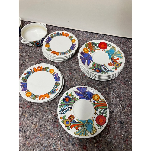 47 - Vintage Villeroy & Boch Acapulco Pattern Service