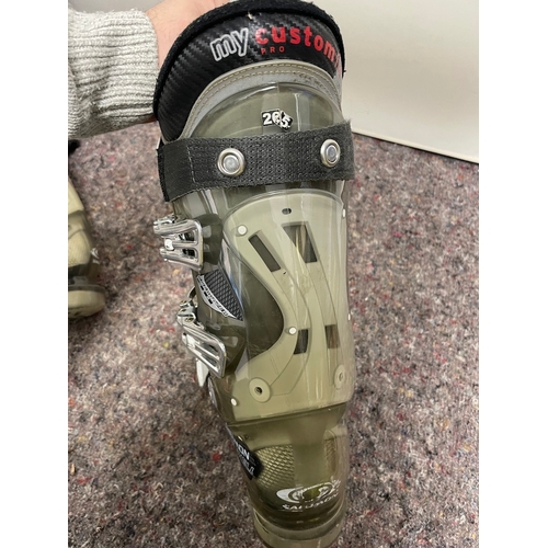 86 - Salomon Custom Shield Ski boots