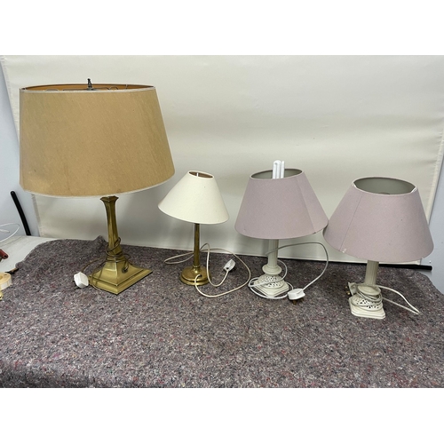 Collection of 4 working lamps